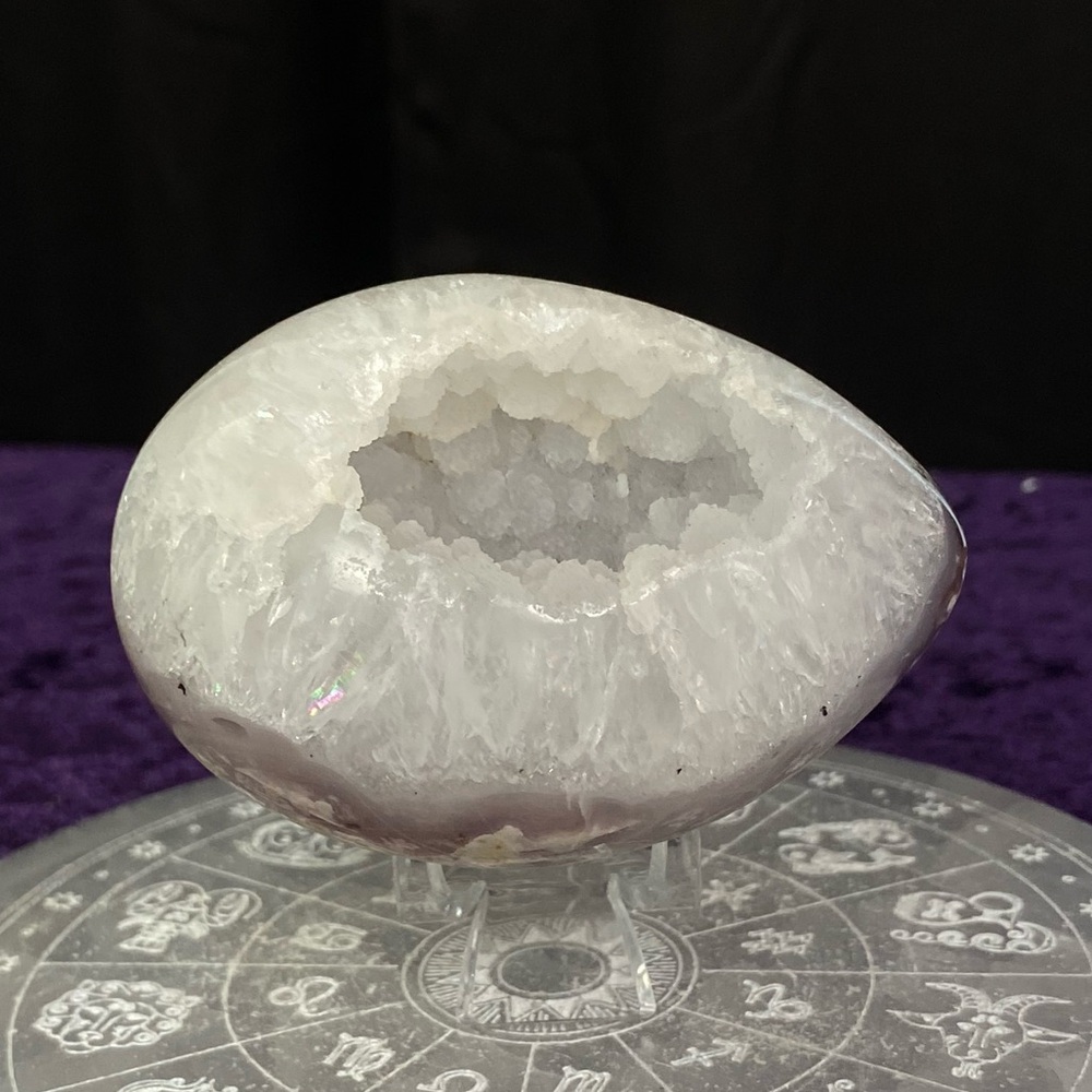 Druzy Agate Egg 🥚🪻🥚